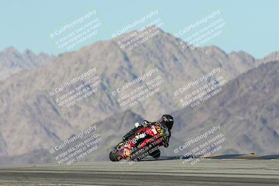 media/Dec-04-2025-Racers Edge (Thu) [[5ebc9f124d]]/3-B Group/6-Session 4 (Turn 9)/